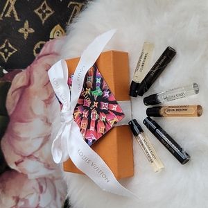 SOLD🔥🔥🔥🔥 LOUIS Vuitton gift b.ox and goodies😉😘